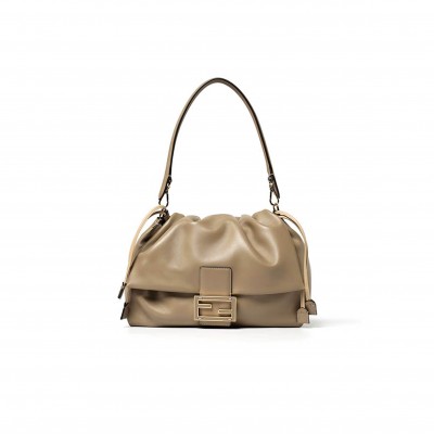 FENDI MAMMA BAGUETTE MEDIUM 8BR833AQ0DF0E65 (31*22*12cm)